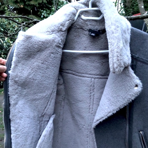 Women’s Extra Cozy Moto Jacket With Faux Fur Lining Size XS. - Picture 6 of 6